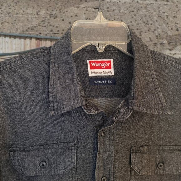 Wrangler Mens Comfort Flex Gravel Grey Long Sleeve Button Down Denim Jeans Shirt - Picture 3 of 7
